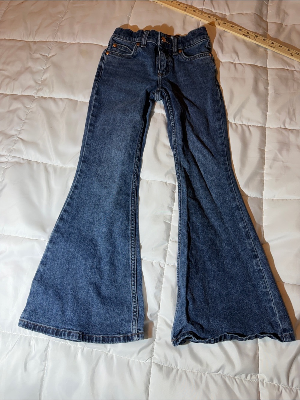 Wrangler x Lainey Wilson Girls 8R Bell Bottom Flare Jeans
